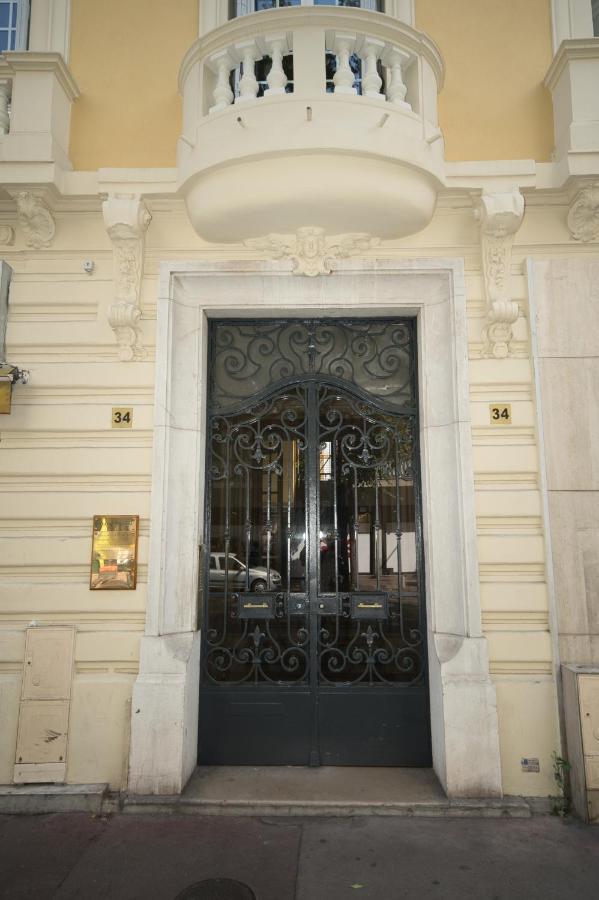 Prestige Designer Apartment, Super Central Nisa Exterior foto